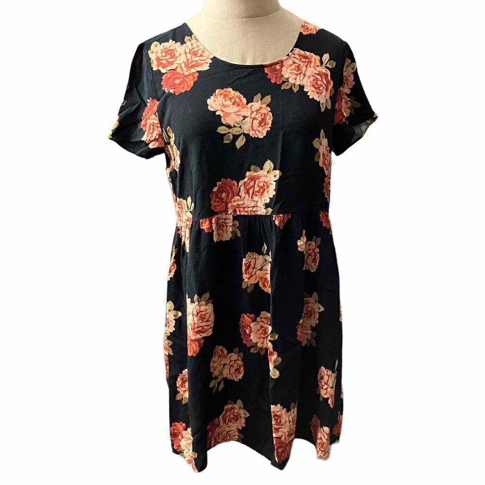 Short Lil Black Dress with Orange Flowers and Cris-Cross Back